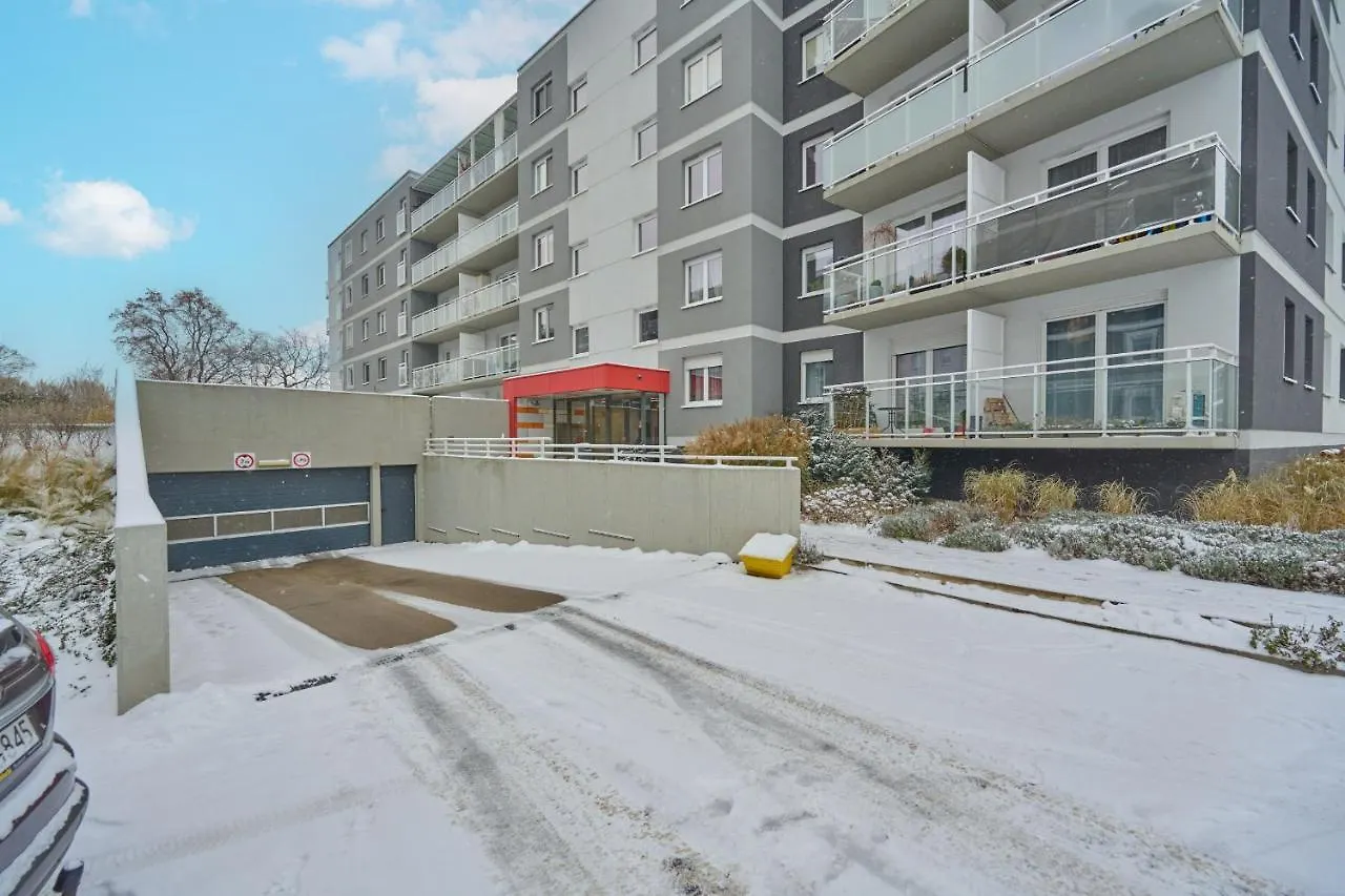 Apartment Rozy Wiatrow Wroclaw With Underground Garage By Noclegi Renters